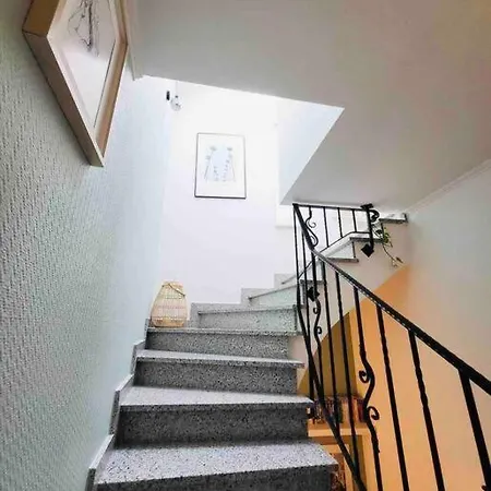Large 2 Bedrooms House With Parking-bon75 Luxembourg