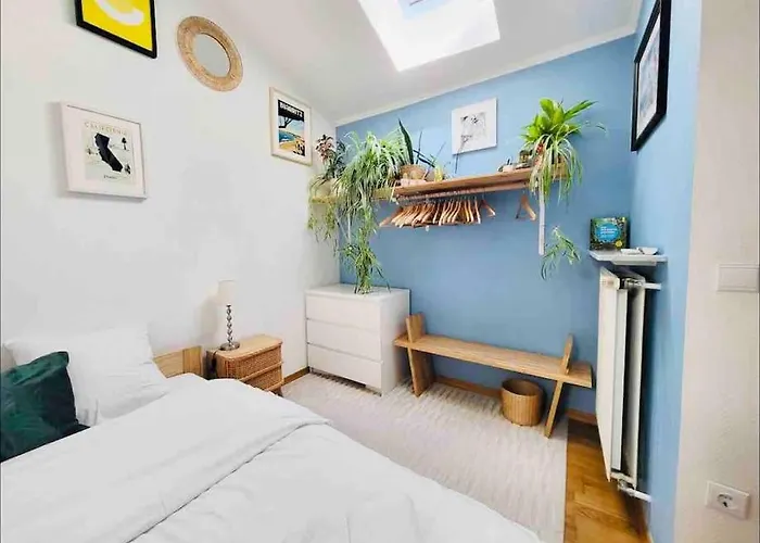 Large 2 Bedrooms House With Parking-bon75 *