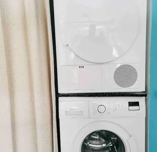 Apartamento Large 2 Bedrooms House With Parking-bon75